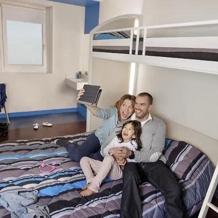 Ξενοδοχείο Hotelf1 Melun 3*